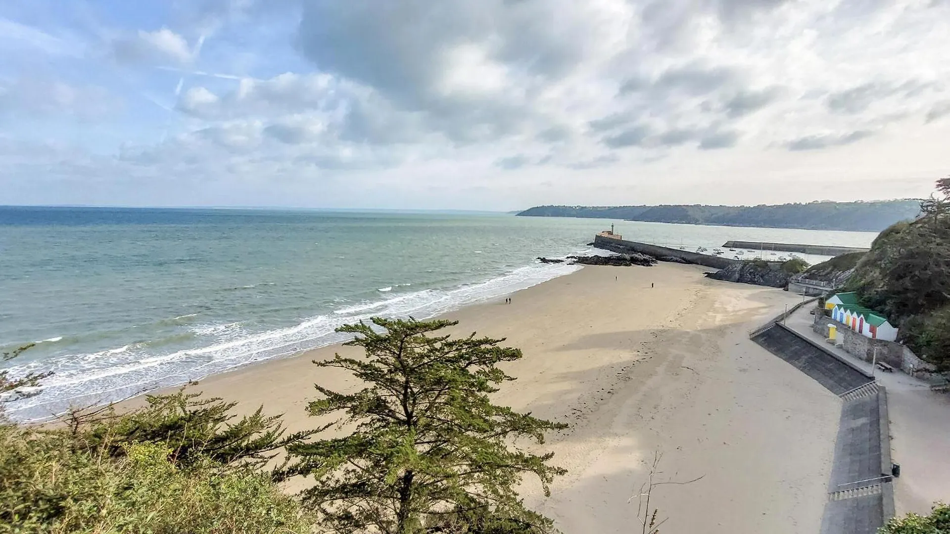 Amazing Home In Binic-Etables-Sur-Mer 펜션